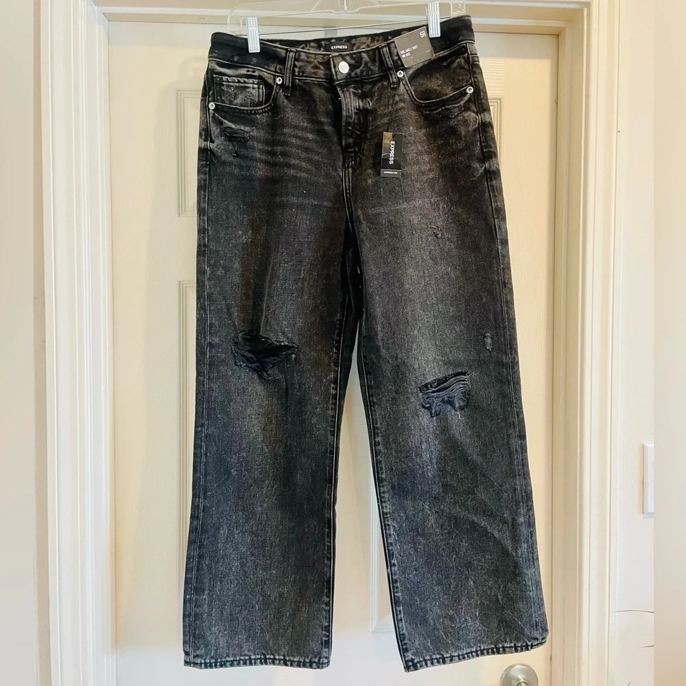 Express Mid Rise Ankle Jeans - Picture 2 of 10